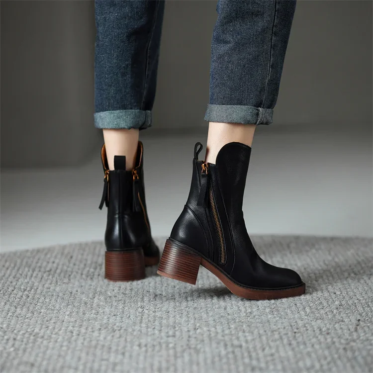 Guillermina | Leather ankle boots - Image 3