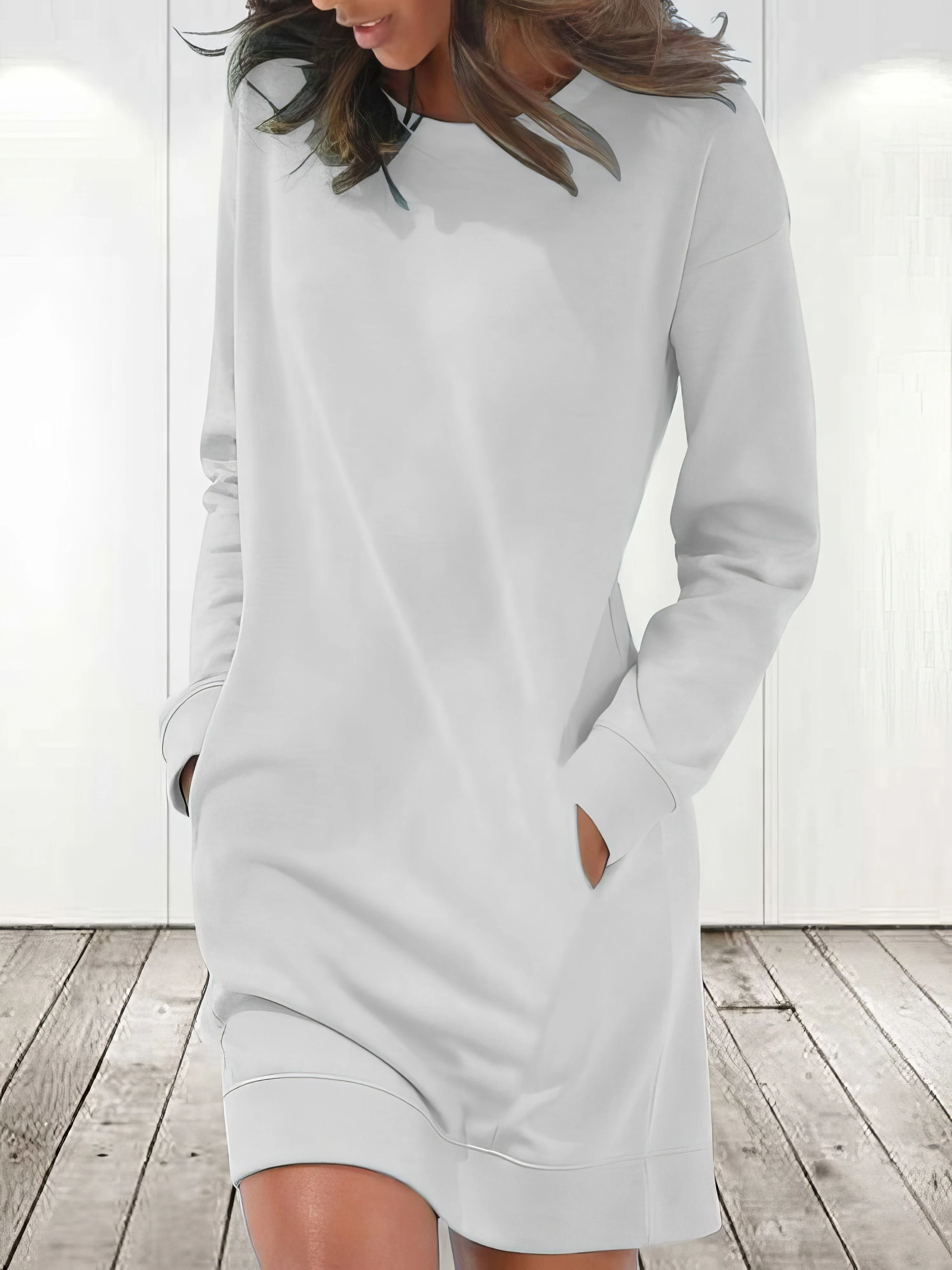 Paula | Modern and comfortable winter dress - Image 3